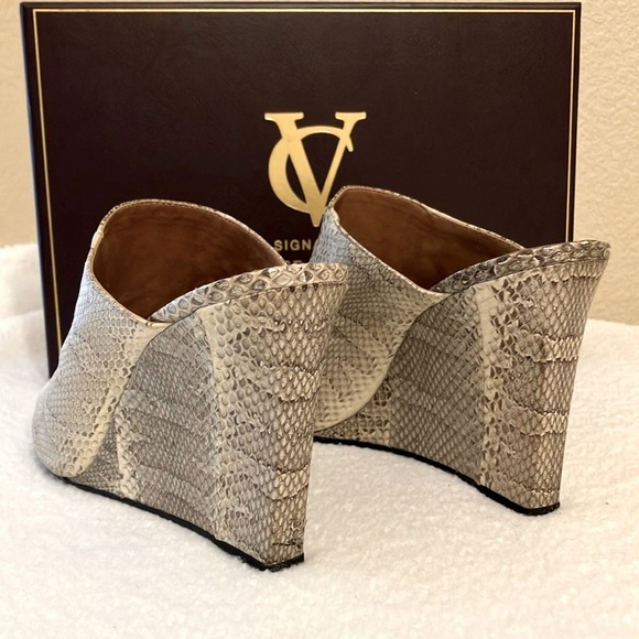 VC Signature Collection Colette Snake Embossed Leather Slip-on EUC - Picture 7 of 16